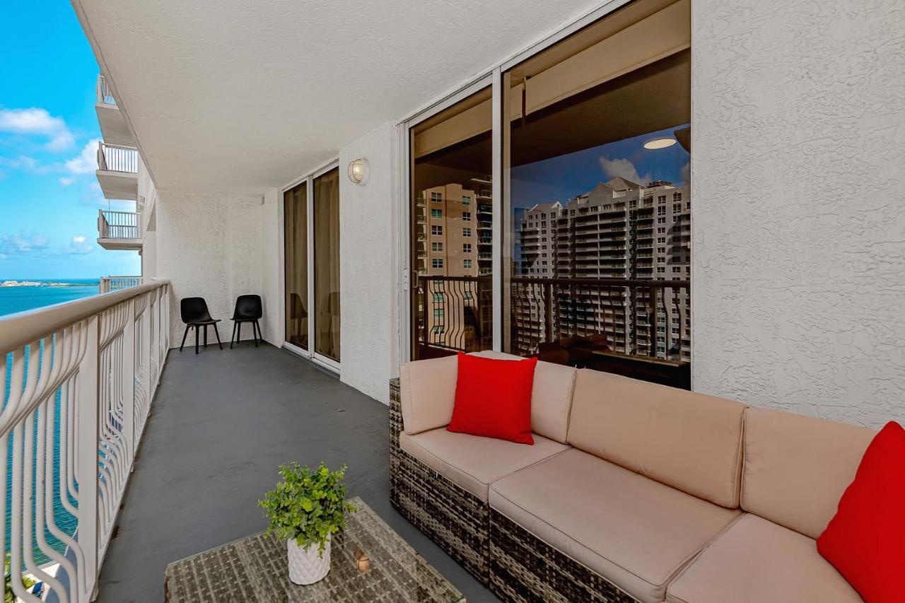 Lovely Condo With City & Ocean Views. Sleep Up To 6 People! Miami Esterno foto