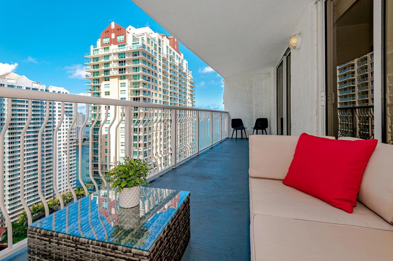 Lovely Condo With City & Ocean Views. Sleep Up To 6 People! Miami Esterno foto